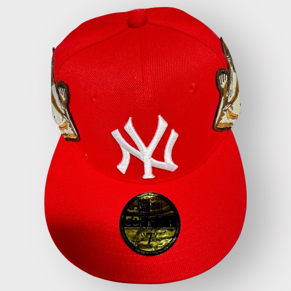 Red NEW YORK Yankees x Jon Stan Size 7 NEW WITH TAGS - Picture 2 of 8